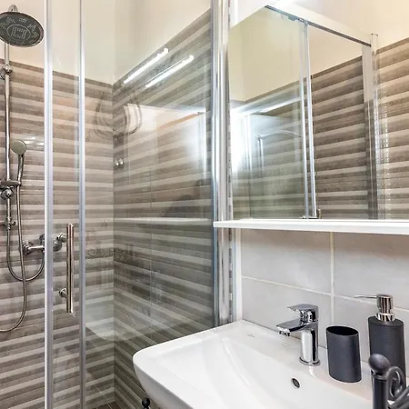 Mario 2 Apartment Pula